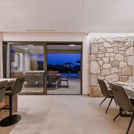 Vila Luxury Luana *