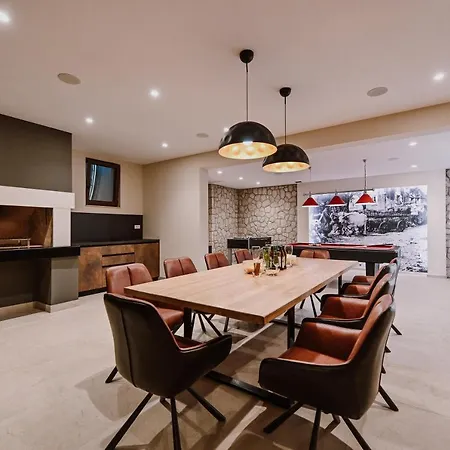 فيلة Luxury Luana مالينسكا