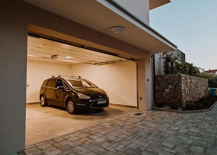 Luxury Luana Villa