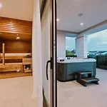Luxury Luana Vila *